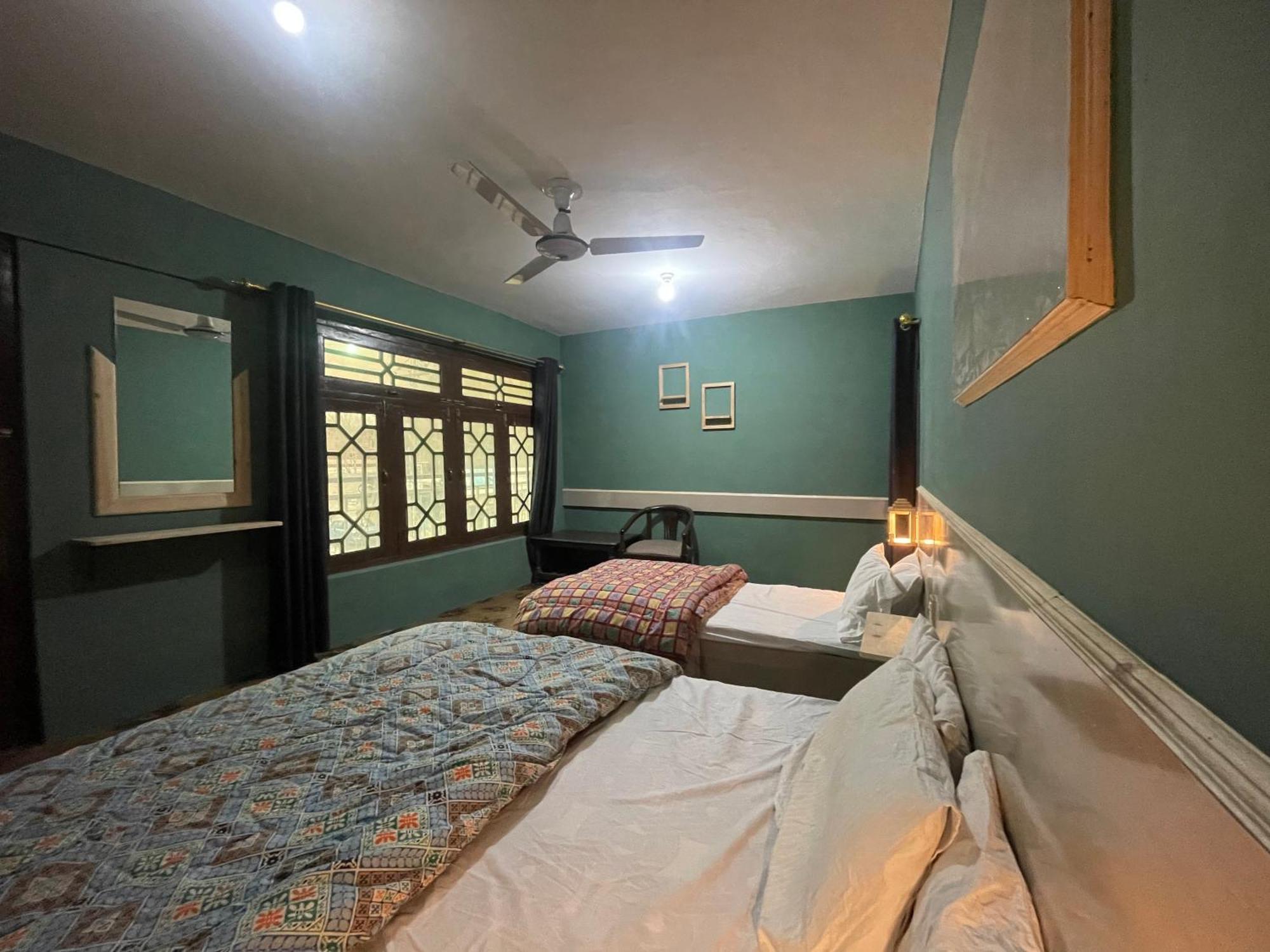 Skardu Lodge Luaran gambar
